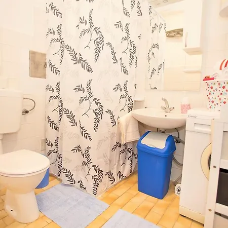 Studio In Porec/Istrien 9927 Apartamento Poreč